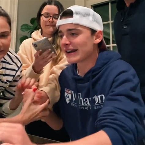 Noah Schnapp reacts to college acceptance with family 